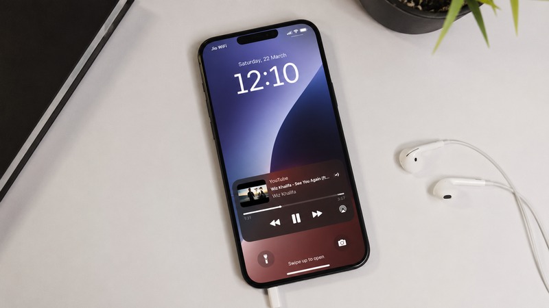 youtube na pozadí iphone